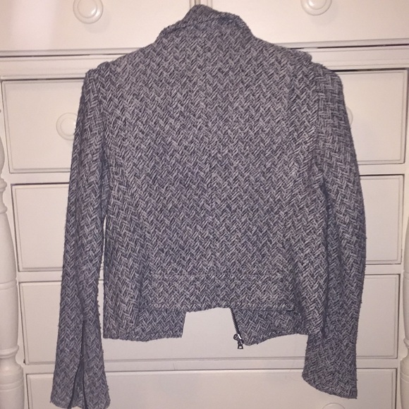 Grey and black jacket with zippers - Picture 2 of 5